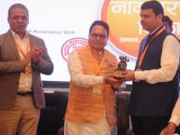 प्रश्न मांडून बदल होत नाही, उत्तरे शोधावी लागतात - लोकमत महाचर्चा - Marathi News | Ask questions and do not change, seek answers - Lokmat Mahaarcha | Latest maharashtra Photos at Lokmat.com