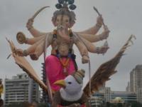 'पुढच्या वर्षी लवकर या'च्या घोषात बाप्पाला भावपूर्ण निरोप... - Marathi News | Bappa's heartfelt message in the announcement of 'Early Years' ... | Latest maharashtra Photos at Lokmat.com