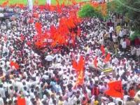 फलटणमध्ये एकवटला अवघा मराठा समाज (फोटो स्टोरी ) - Marathi News | Maratha community (photo story), gathered in Phaltan | Latest maharashtra Photos at Lokmat.com