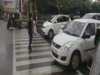 VIDEO: वाहतूक नियमनासाठी विद्यार्थ्यांनी घेतला पुढाकार