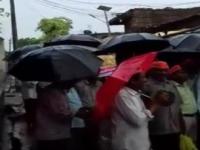 VIDEO: भर पावसात ‘स्वच्छता दिंडी’