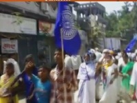 VIDEO : बीडमध्ये दलित मोर्चासाठी लोकांची रीघ