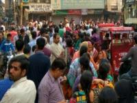 VIDEO : सर्वसामान्यांना मनस्ताप ! एटीएम, बँकांबाहेर तोबा गर्दी