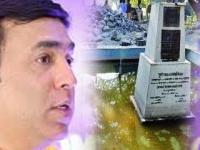 गडकरींचा पुतळा पुन्हा सन्मानाने बसवेपर्यंत पुण्यात प्रयोग करणार नाही - पुष्कर श्रोत्री - Marathi News | Pushkar Shrotri will not be experimenting in Pune till the statue of Gadkari is restored | Latest maharashtra Photos at Lokmat.com