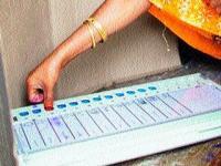 मिनी विधानसभांचा बिगुल! - Marathi News | Mini Vidhaganatha bugle! | Latest maharashtra Photos at Lokmat.com