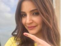 दिग्गजांनी बजावला मतदानाचा अधिकार - Marathi News | Legends gave the right to vote | Latest maharashtra Photos at Lokmat.com