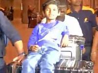 ऑस्करवारी करुन मराठमोळा सनी पवार मुंबईत परतला - Marathi News | Marathlon Sunny Pawar returned to Mumbai by Oscars | Latest maharashtra Photos at Lokmat.com