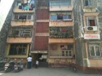 पुणे-सोलापूर महामार्गावरील अपघातात मुंबईतील 9 जणांचा मृत्यू - Marathi News | 9 dead in Mumbai accident on Pune-Solapur highway | Latest maharashtra Photos at Lokmat.com