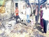 पोटच्या मुलानंच वडिलांना जाळलं जिवंत - Marathi News | The child's father was burnt to the stomach | Latest maharashtra Photos at Lokmat.com