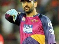 पराभवानंतर धोनीच्या चाहत्यांनी उडवली पुण्याच्या मालकांची खिल्ली - Marathi News | Dhoni's fans scoffed at Pune's defeat; | Latest national Photos at Lokmat.com