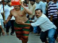 लाखो भाविकांनी अनुभवली पारंपरिक "मुकुट" मिरवणूक - Marathi News | The traditional "crown" procession that millions of devotees experienced | Latest maharashtra Photos at Lokmat.com