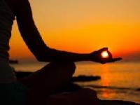 सुंदर दिसायचय तर मग दिवसातला एक तास योगासनं आणि प्राणायाम कराच! - Marathi News | Beautiful day, then one day Yoga and Pranayam Karach! | Latest health Photos at Lokmat.com
