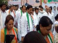 कोपर्डी प्रकरण : अजित पवारांच्या नेतृत्त्वात जळगावात मूक मोर्चा - Marathi News | Kopardi Case: Silent Front in Jalgaon led by Ajit Pawar | Latest jalgaon Photos at Lokmat.com