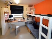 'या' कारागृहांमध्ये कैद्यांना मिळतात आलिशान सुविधा; पंचतारांकित हॉटेल्सही ठरतील फेल! - Marathi News | Prisoners get luxurious facilities in these jails even 5 star hotels fail in front of them | Latest jarahatke Photos at Lokmat.com