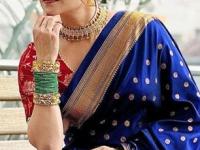 गौरींच्या हळदी- कुंकूसाठी सेलिब्रिटींच्या स्टाईलने नेसा पैठणी- चारचौघीत तुम्हीच भाव खाऊन जाल.. - Marathi News | paithani saree draping tips by celebrity actress, paithani saree draping tips, paithani saree look of bollywood actress | Latest sakhi Photos at Lokmat.com