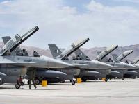 अमेरिकेची सात विमाने शस्त्रास्त्रांसह इस्लामाबादमध्ये दाखल; इराणच्या राष्ट्रपतींनी केली 'ही' मोठी मागणी! - Marathi News | Seven US planes arrive in Islamabad with weapons; Iranian President makes 'this' big demand! | Latest international News at Lokmat.com