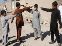 गेल्या 48 तासांत 57 हल्ले! पाकिस्तान घाबरला, ईदच्या दिवशी खेळण्यांच्या बदुकांवर घातली बंदी - Marathi News | pakistan-terror-attacks-govt-imposed-ban-on-toy-guns-and-firecrackers-during-eid | Latest international Photos at Lokmat.com