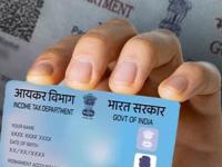 तुमच्या Pan Card एक्सपायरी डेट असते का? भल्याभल्यांना याचं उत्तर ठाऊक नाही - Marathi News | Does your Pan Card have an expiry date people don t know the answer know answer nsdl issues financial work | Latest business Photos at Lokmat.com