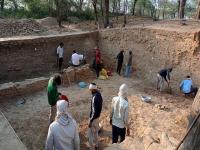 Hastinapur: ७० वर्षांनंतर झालं खोदकाम, आत सापडला अनमोल खजिना, पाहा खास फोटो - Marathi News | Excavation done after 70 years, precious treasure found inside, see special photo | Latest national Photos at Lokmat.com