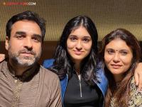 पंकज त्रिपाठीची लेक आशीचं वडिलांच्या पावलांवर पाऊल, 'लैलाज' मधून करणार पदार्पण - Marathi News | pankaj tripathi daughter aashi tripathi debut with lailaal play in theatre | Latest filmy News at Lokmat.com पंकज त्रिपाठीची लेक आशीचं वडिलांच्या पावलांवर पाऊल, 'लैलाज' मधून करणार पदार्पण - Marathi News | pankaj tripathi daughter aashi tripathi debut with lailaal play in theatre | Latest filmy News at Lokmat.com