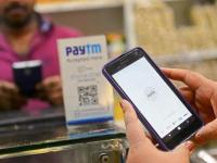 Paytm युजर्ससाठी मोठी बातमी! व्यावसायिकांना वॉलेट, UPI, RuPay मधून पेमेंट घेण्यासाठी कोणतेही शुल्क द्यावे लागणार नाही - Marathi News | big news for paytm users merchants would not have to pay any charges for taking payment from paytym wallet paytm upi upi apps rupay loans | Latest business Photos at Lokmat.com