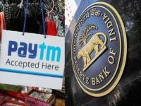 Paytm ला Reserve Bank चा दणका; 'हे' काम त्वरित थांबवण्याचे दिले आदेश - Marathi News | know why rbi directs paytm payments bank to immediately stop onboarding new customers shares stocks down | Latest business Photos at Lokmat.com