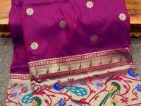 पैठणीचा नवा 'रॉयल' ट्रेंड! पिकॉक-पॅरेट बॉर्डर पाहून पडाल प्रेमात - पिढ्यांपिढ्या जपावी अशी पैठणी... - Marathi News | peacock parrot border paithani peacock & parrot border design paithani saree peacock parrot paithani saree | Latest sakhi Photos at Lokmat.com