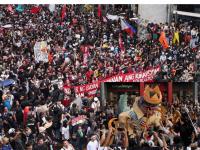 Philippines Protest 2025: फिलिपिन्समध्ये लोक रस्त्यावर; भ्रष्टाचाराविरोधात देशभरात आंदोलन पेटले - Marathi News | People take to the streets in the Philippines; Nationwide protest against corruption | Latest international News at Lokmat.com