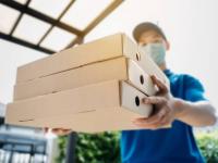 प्रेरणादायी! पिझ्झा डिलिव्हरी बॉय झाला 6000 कोटींचा मालक; तुफान व्हायरल होतेय सक्सेस स्टोरी - Marathi News | delivery boy became billionaire gymshark owner ben francis today net worth 6000 crores uk success story | Latest jarahatke Photos at Lokmat.com