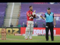 KKR vs KXIP Latest News : किंग्स इलेव्हन पंजाबनं सामना कुठे गमावला? KKRचा प्रसिध कृष्णा ठरला 'गेम चेंजर'! - Marathi News | KKR vs KXIP Latest News : Prasidh Krishna took 2 wickets in 19th over, it is a game changer movent for KKR win | Latest cricket Photos at Lokmat.com