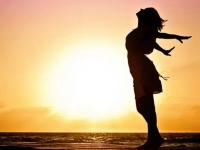 सतत सकारात्मक राहण्यासाठी 'पाच' उपाय करून बघा, बदल नक्कीच घडेल! - Marathi News | Try five measures to stay positive, you will notice a change | Latest bhakti Photos at Lokmat.com