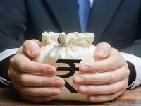कामाची बातमी! 'या' योजनेत गुंतवणूक करुन मालामाल होऊ शकतात; योजनेबद्दल जाणून घ्या - Marathi News | Investing in this scheme can make you rich Learn about the scheme | Latest business Photos at Lokmat.com