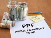Investment Tips : PPF मध्ये दीड लाखांची गुंतवणूक तुम्हाला देऊ शकते २ कोटी, असं करावं लागेल प्लॅनिंग - Marathi News | investment tips ppf account can give you rs 2 crore by investing 1 5 lakh annually with latest interest rate of 7 1 per cent know details bank post office | Latest business Photos at Lokmat.com