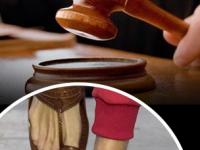 प्राडाला मोठा झटका! कोल्हापुरी चप्पलवरून थेट कोर्टात खेचले, वाचा काय घडले? - Marathi News | Prada in legal trouble over Kolhapuri chappals PIL in Bombay HC seeks apology, artisan payout | Latest business Photos at Lokmat.com