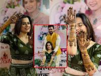 शंभूराज लगीनघाई करा! प्राजक्ता गायकवाडच्या हातावर मेहेंदी रंगली, फोटो समोर - Marathi News | marathi actress prajakta gaikwad wedding mehendi ceremony photos and video | Latest filmy News at Lokmat.com