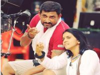 Prasad Oak Birthday Special : पाहा प्रसाद ओकच्या कुटुंबियांचे फोटो - Marathi News | Prasad Oak Birthday Special: prasad oak family photo | Latest filmy Photos at Lokmat.com