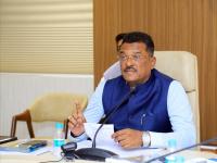 “इथे व्यवसाय करायचा असेल तर मराठी येणे आवश्यकच”; मंत्री प्रताप सरनाईकांनी स्पष्टच सांगितले - Marathi News | minister pratap sarnaik make it clear that if you want to do business in maharashtra then you must know marathi language | Latest maharashtra News at Lokmat.com