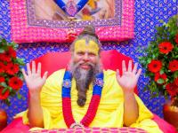 प्रेमानंद महाराजांचे खरे नाव काय? वय किती? पाहा, वाढदिवसाची तारीख अन् काही रंजक गोष्टी - Marathi News | who is premanand maharaj what is the real name how old is he see birthday date and some interesting facts | Latest bhakti Photos at Lokmat.com