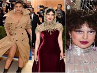 PICS : फॅशनच्या नादात अनेकदा झाले प्रियंका चोप्राचे हसे, या ड्रेसमुळे झालीये ट्रोल - Marathi News | priyanka chopra jonas ball shaped costume to a plunging neckline dress she got trolled many times | Latest filmy Photos at Lokmat.com