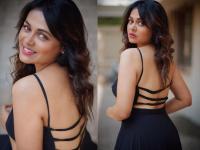 प्रार्थना बेहरेचा बॅकलेस फोटो पाहून चाहते झाले क्लीन बोल्ड, पहा तिचे ग्लॅमरस फोटो - Marathi News | Prathana Behare shared backless photo, see photos | Latest filmy Photos at Lokmat.com