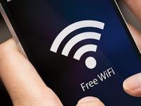 डेटा संपल्यानंतर तुम्ही पब्लिक Wi-Fi वापरता? सावधगिरी बाळगा अन्यथा बँक खातं होईल रिकामं - Marathi News | do not use public wi fi can cause cyber fraud | Latest business Photos at Lokmat.com