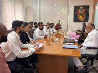 MPSCचे विद्यार्थी भेटले, पवारांचा भेटीसाठी थेट मुख्यमंत्री कार्यालयात फोन; नेमकं काय घडलं? - Marathi News | MPSC students met sharad Pawar calls directly to Chief Ministers office for meeting What exactly happened | Latest pune Photos at Lokmat.com