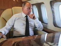 Russian Presidential Aircraft: शत्रू केसालाही धक्का लावू शकत नाही असं आहे पुतिन यांचं एअरक्राफ्ट, एक बटण घडवू शकतं विनाश! - Marathi News | Vladimir Putin special aircraft is like fort | Latest international Photos at Lokmat.com