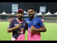 Rahul Tewatia आहे तरी कोण?; क्षणात Zeroचा Hero झाला, ट्रोल करणाऱ्या नेटिझन्सनी नंतर डोक्यावर घेतले! - Marathi News | RR vs KXIP : Rahul Tewatia became a hero from zero in the space of few balls, Who is Rahul Tewatia? | Latest cricket Photos at Lokmat.com