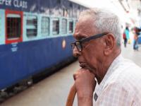 Railway Concession Senior Citizen : ज्येष्ठ नागरिकांसाठी खूशखबर, रेल्वे भाड्यात पुन्हा सवलत देण्याच्या तयारीत सरकार - Marathi News | Railway Concession Senior Citizen good news for senior citizens government is preparing to give relaxation in rail fares again | Latest business Photos at Lokmat.com