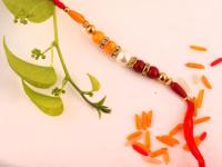 Raksha Bandhan 2021 : राशीच्या अनुकूल असेल रंगाचा धागा, तर भाऊरायाला करिअरमध्ये मिळेल सर्वोच्च जागा! - Marathi News | Raksha Bandhan 2021: If the thread of color is favorable to the zodiac, then Your Brother will get the highest position in his career! | Latest bhakti Photos at Lokmat.com