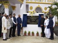 राष्ट्रपतींच्याहस्ते झालं ड्रॅगन पॅलेस विपश्यना मेडिटेशन सेंटरचं उद्घाटन - Marathi News | The inauguration of the Vipassana Meditation Center, inaugurated by the President of the Dragon Palace | Latest national Photos at Lokmat.com