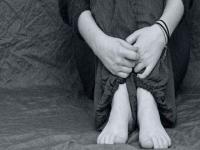 'साहेब, कोणा कोणाला माझा पती बनवू', पोलीस स्टेशनमध्ये पोहोचलेल्या महिलेने रडत रडत मांडली व्यथा - Marathi News | 'Sir, who will make me my husband', the woman who reached the police station started crying | Latest crime Photos at Lokmat.com