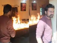 भयंकर! पंतप्रधान आवास योजनेचा मिळाला नाही लाभ; पेट्रोल टाकून थेट ग्रामपंचायतीला लावली आग - Marathi News | madhya pradesh ratlam man sets panchayat office on fire viral video accuses officials of negligence | Latest crime News at Lokmat.com भयंकर! पंतप्रधान आवास योजनेचा मिळाला नाही लाभ; पेट्रोल टाकून थेट ग्रामपंचायतीला लावली आग - Marathi News | madhya pradesh ratlam man sets panchayat office on fire viral video accuses officials of negligence | Latest crime News at Lokmat.com