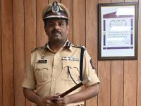 टर्निंग पॉइंट: अपयशातून खचलो पण मिळाली नवी दिशा... - Marathi News | inspirational story of mumbai lohmarg police commissioner dr ravindra shisve know about her ips journey | Latest mumbai News at Lokmat.com